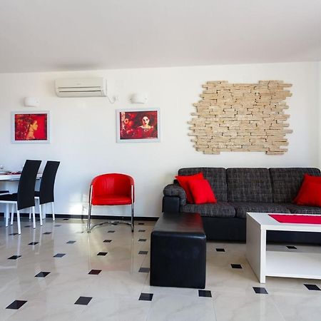 Apartments Adria Malinska Exterior photo